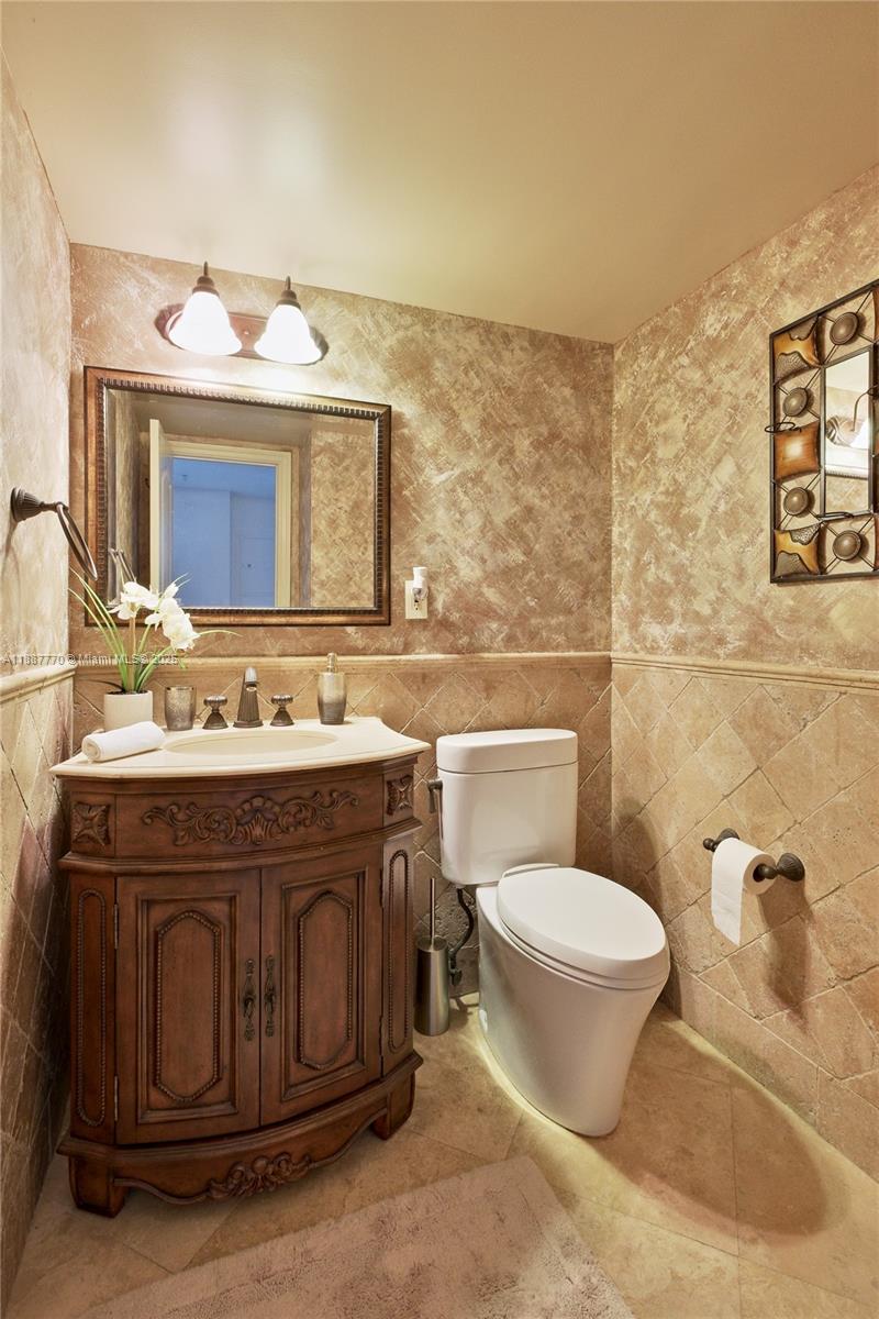 Photo of 19370 Collins Ave  #919, Sunny Isles Beach, Florida, 33160 - 
