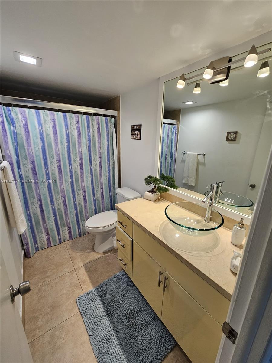Photo of 19370 Collins Ave  #1502, Sunny Isles Beach, Florida, 33160 - 