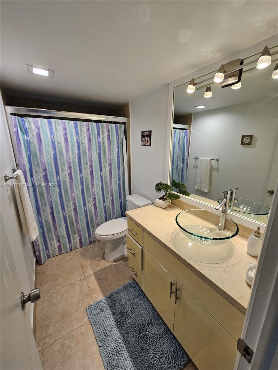 Photo of 19370 Collins Ave  #1502, Sunny Isles Beach, Florida, 33160 - 