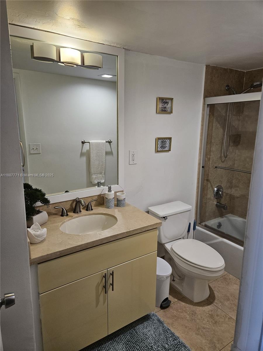 Photo of 19370 Collins Ave  #1502, Sunny Isles Beach, Florida, 33160 - 