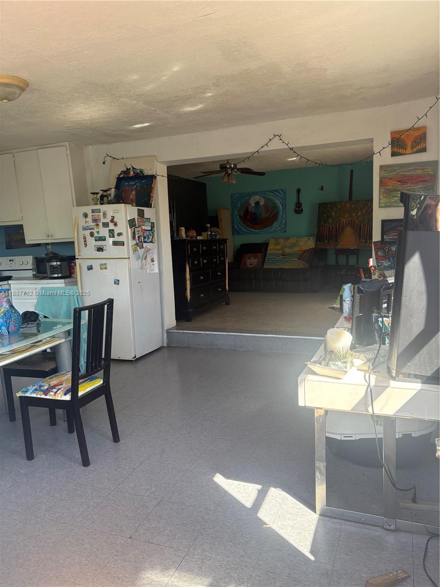   /  2135 sq. ft. $ 2025-09-30 0 Photo