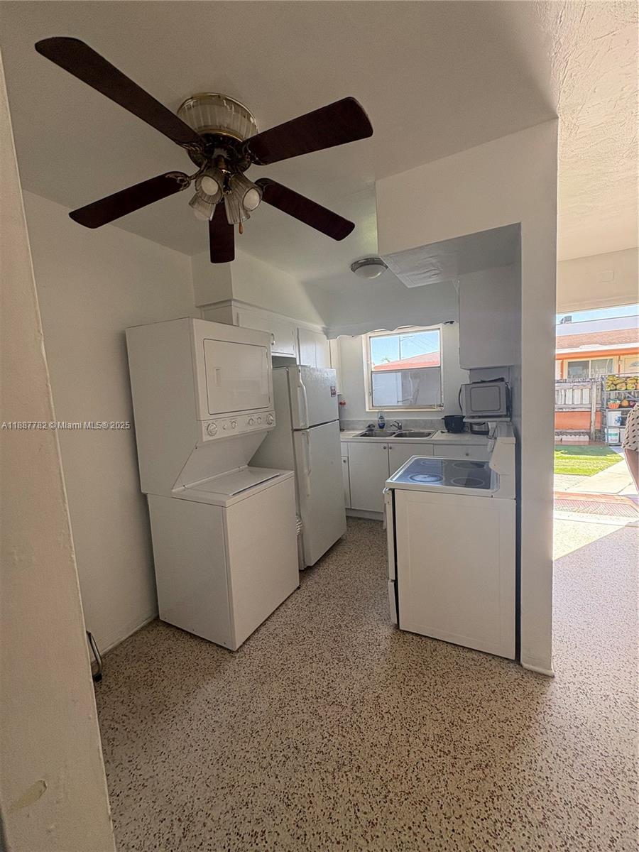   /  2135 sq. ft. $ 2025-09-30 0 Photo