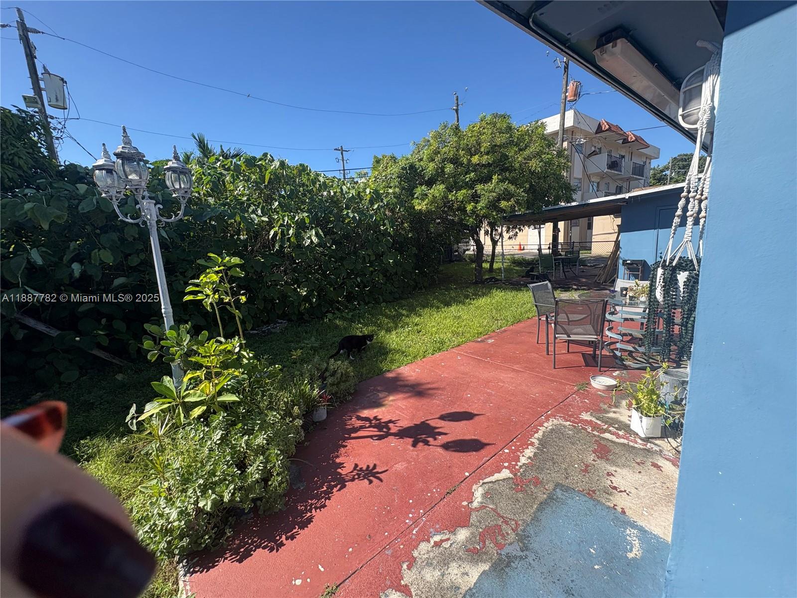   /  2135 sq. ft. $ 2025-09-30 0 Photo