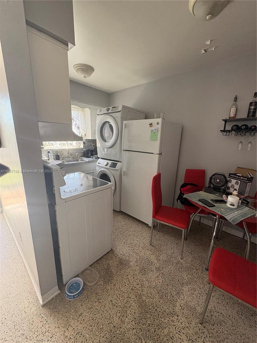   /  2135 sq. ft. $ 2025-09-30 0 Photo