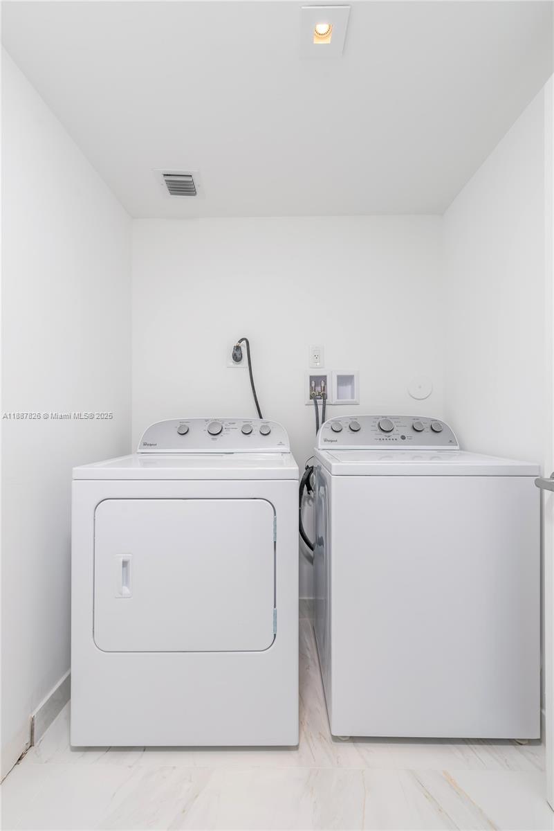 Photo of 400 Sunny Isles Blvd  #121, Sunny Isles Beach, Florida, 33160 - 