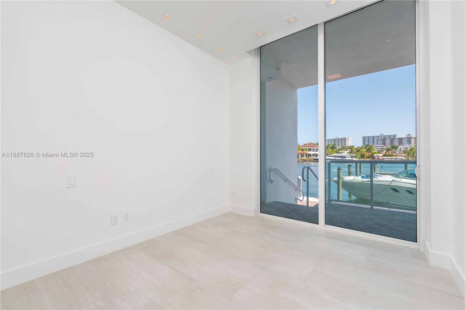 Photo of 400 Sunny Isles Blvd #121, Sunny Isles Beach, Florida, 33160 -