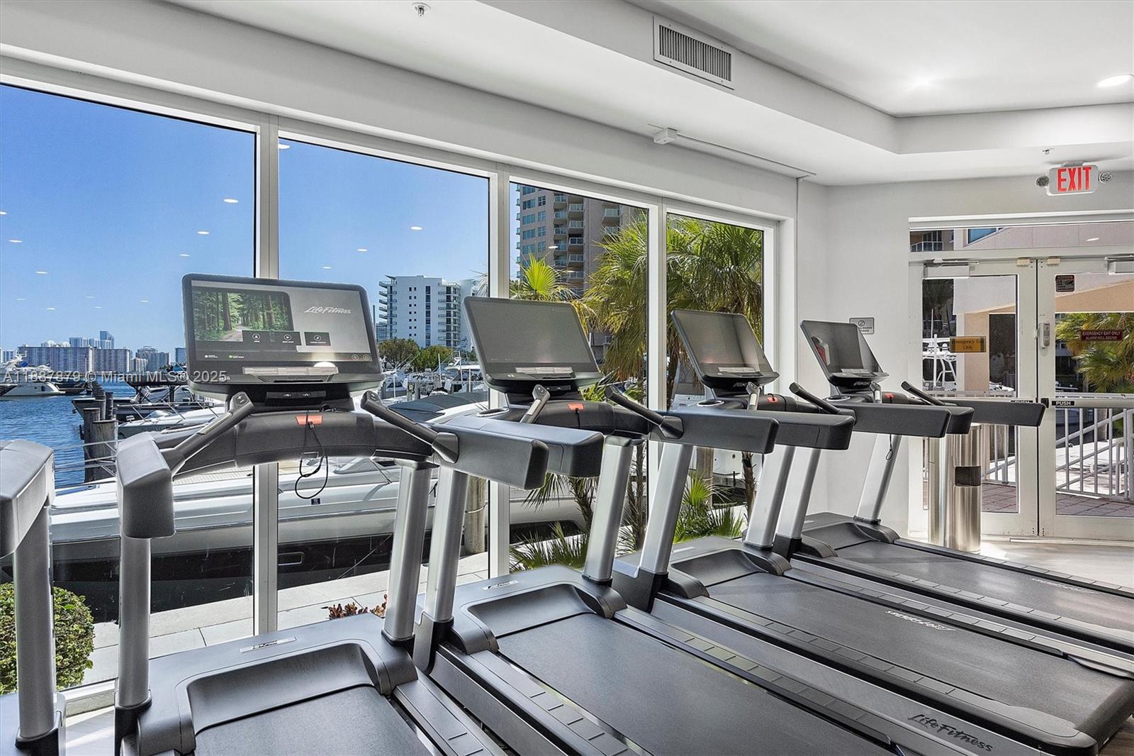Photo of 3340 190th St  #1808, Aventura, Florida, 33180 - 