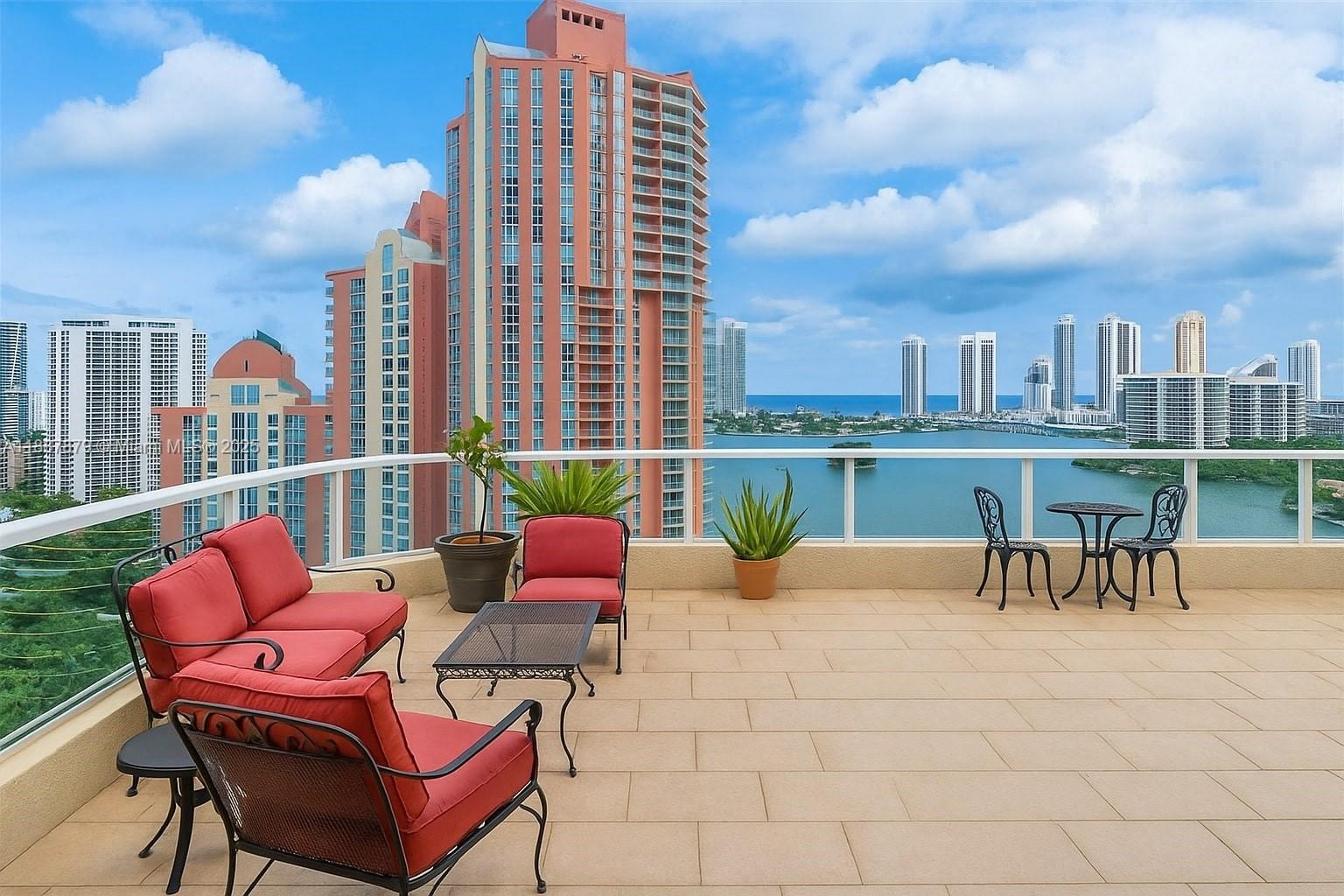 Photo of 3340 190th St  #1808, Aventura, Florida, 33180 - 
