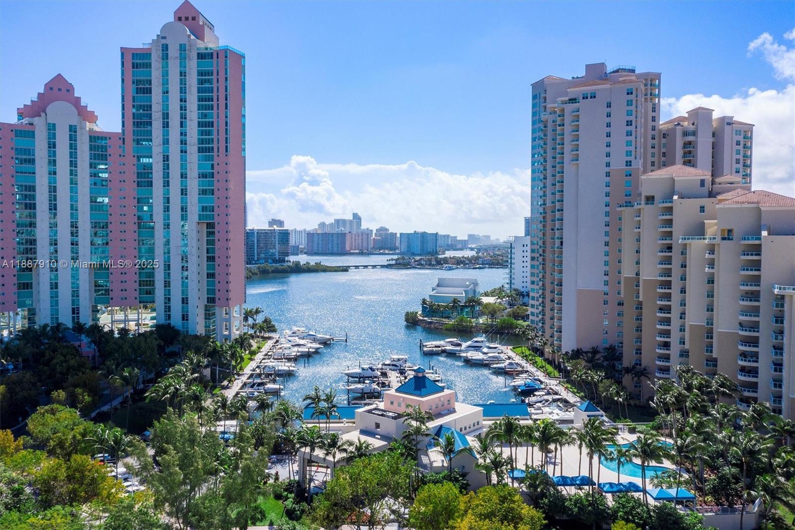 Photo of 3340 190th St  #1808, Aventura, Florida, 33180 - 