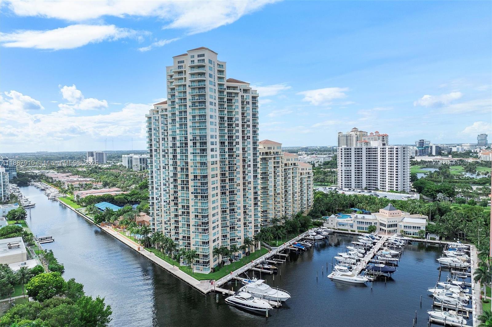 Photo of 3340 190th St  #1808, Aventura, Florida, 33180 - 
