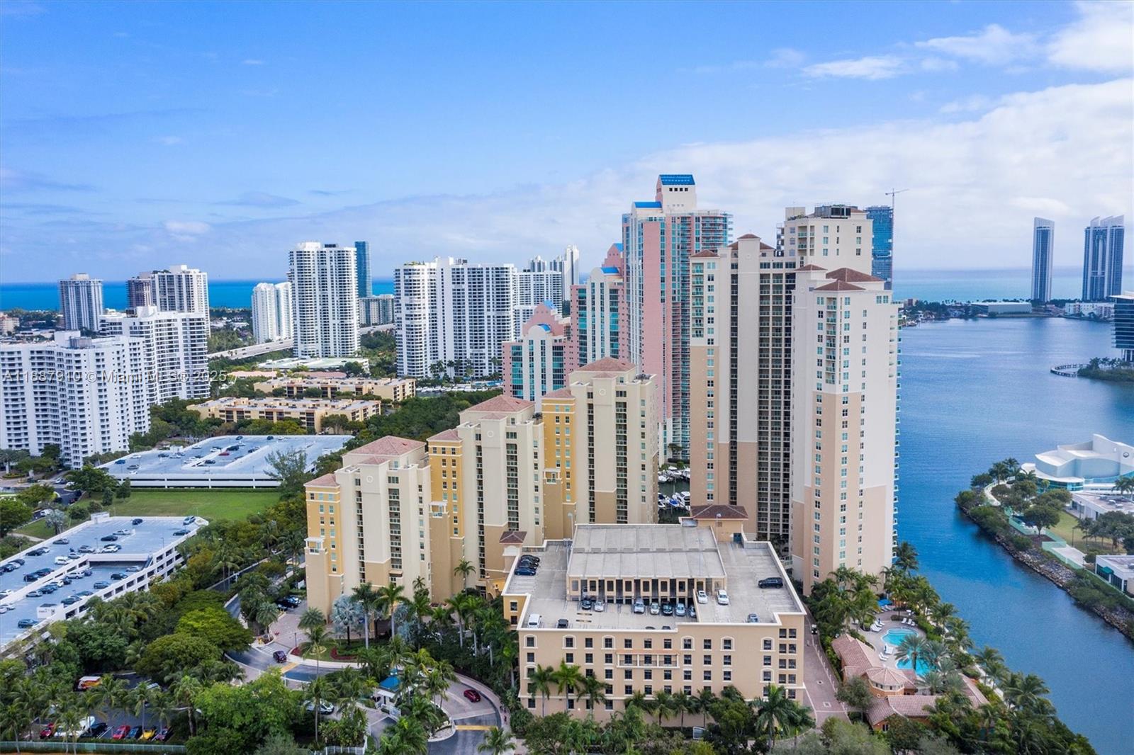 Photo of 3340 190th St  #1808, Aventura, Florida, 33180 - 