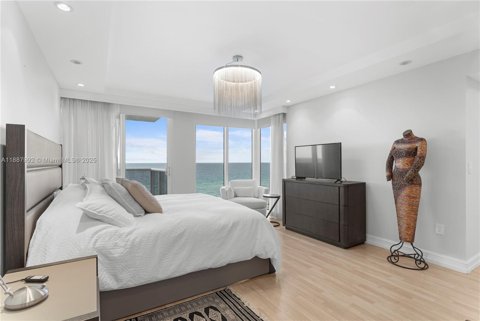 Photo of 19111 Collins Ave  #604, Sunny Isles Beach, Florida, 33160 - 