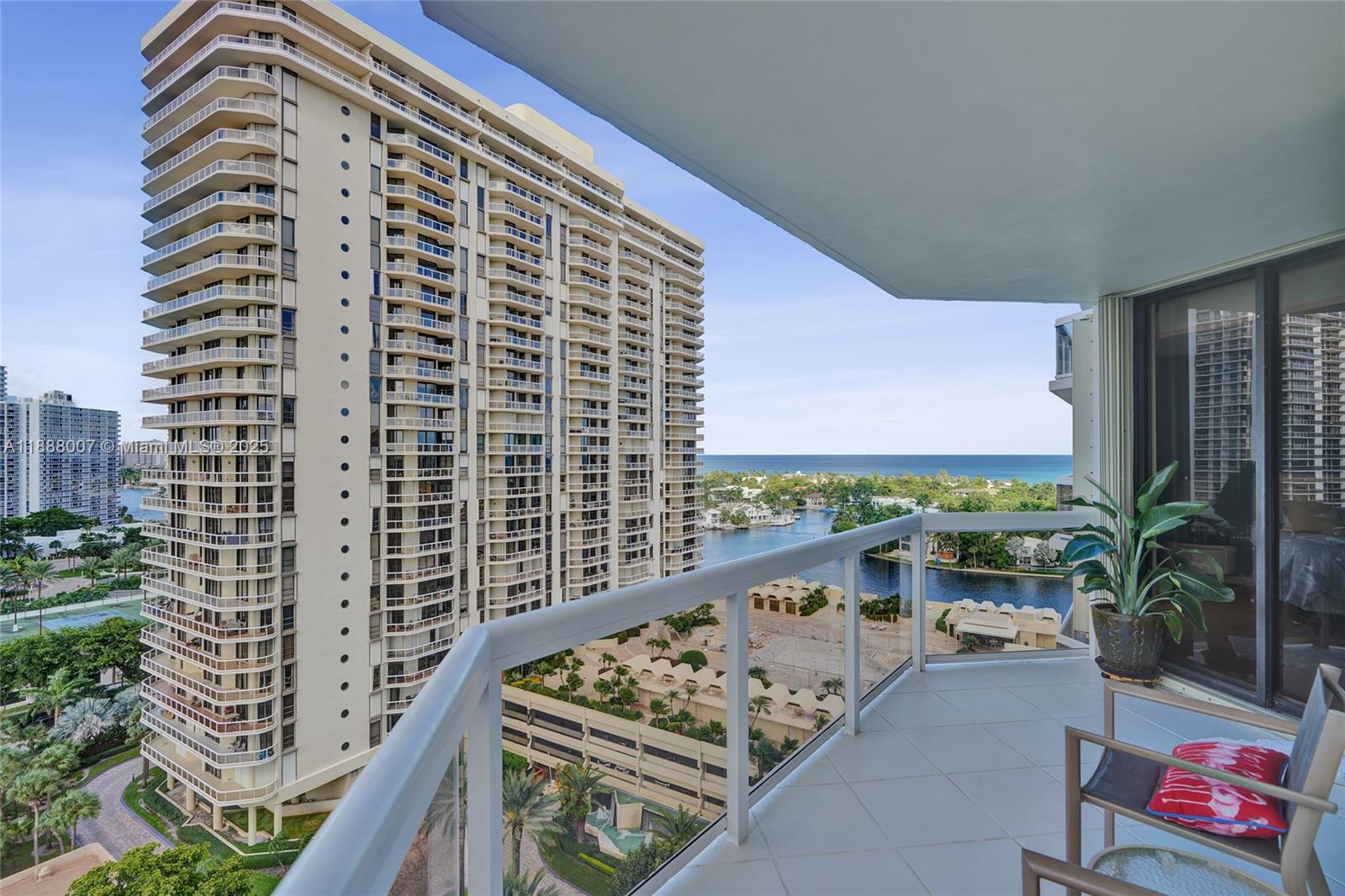 Photo of 20185 Country Club Dr  #1409, Aventura, Florida, 33180 - 
