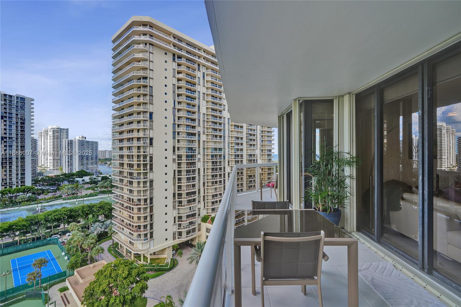 Photo of 20185 Country Club Dr  #1409, Aventura, Florida, 33180 - 
