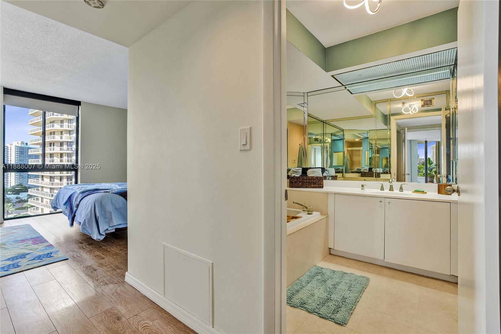 Photo of 20185 Country Club Dr  #1409, Aventura, Florida, 33180 - 
