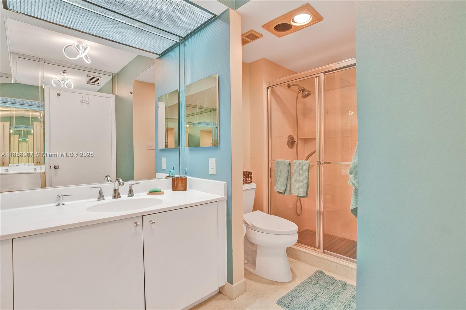 Photo of 20185 Country Club Dr  #1409, Aventura, Florida, 33180 - 