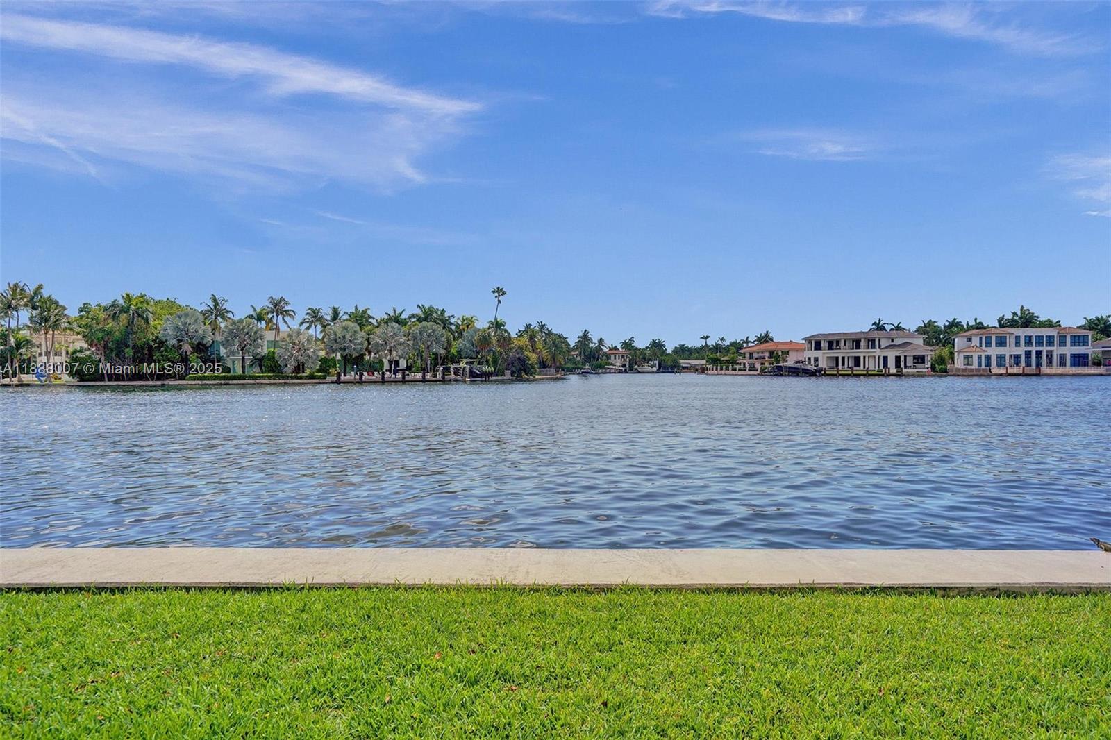 Photo of 20185 Country Club Dr  #1409, Aventura, Florida, 33180 - 