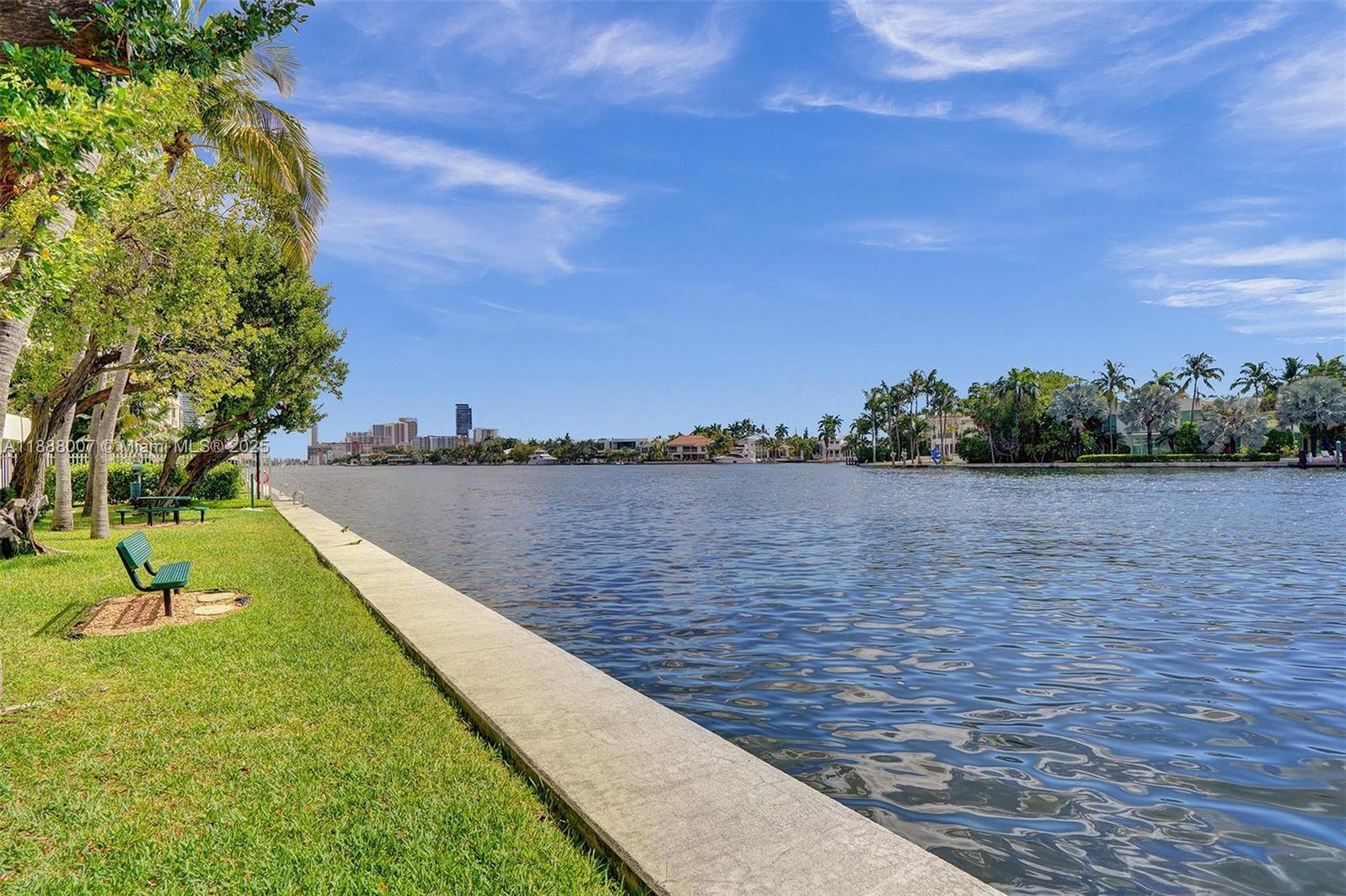 Photo of 20185 Country Club Dr  #1409, Aventura, Florida, 33180 - 