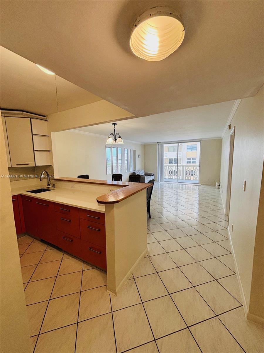 Photo of 1817 Ocean Dr  #622, Hallandale Beach, Florida, 33009 - 