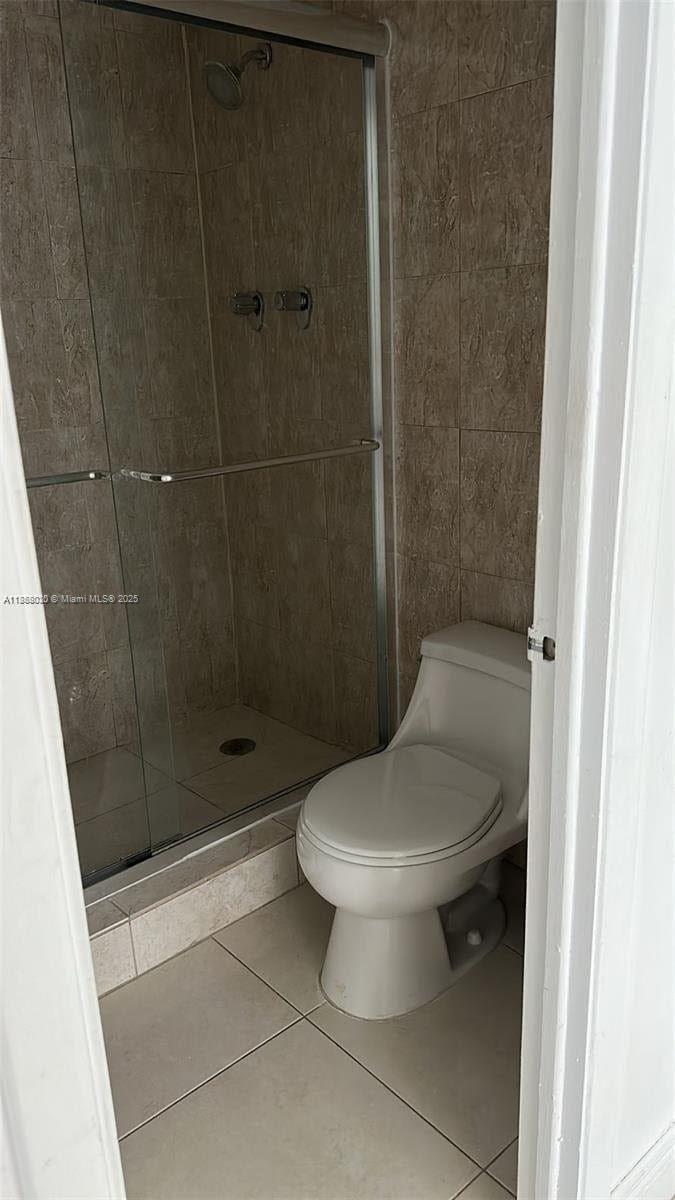 1230 2 / 2 1120 sq. ft. $ 2025-10-01 0 Photo