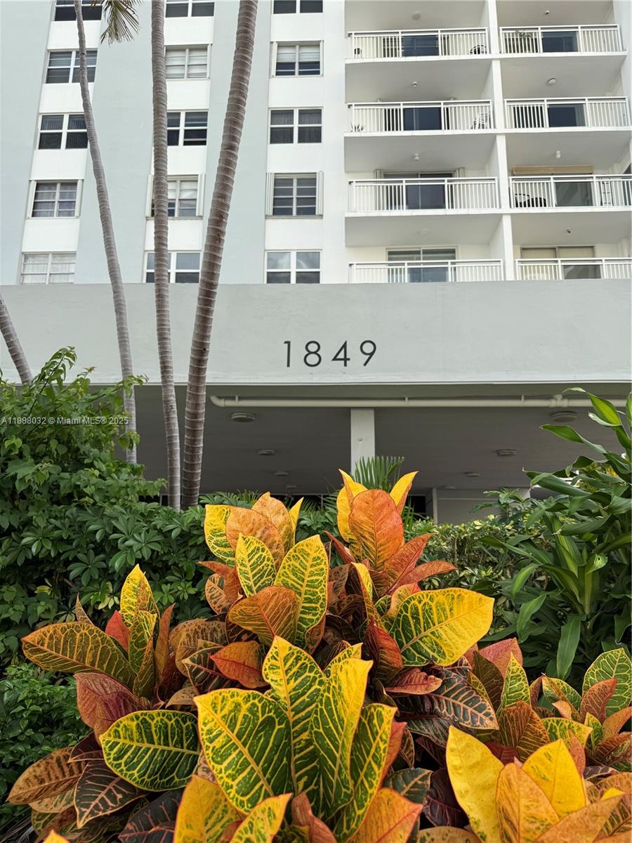 Photo of 1849 Ocean Dr #201, Hallandale Beach, Florida, 33009 -
