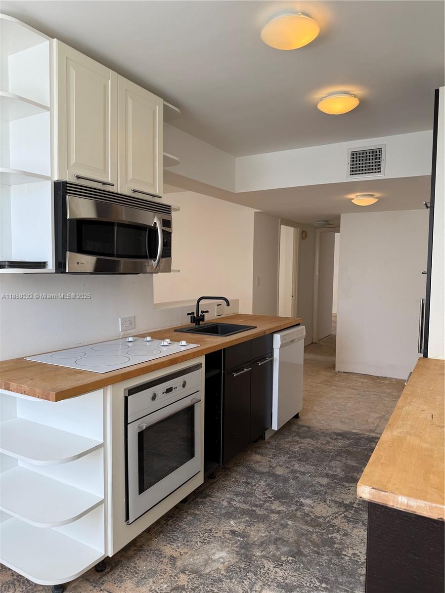 Photo of 1849 Ocean Dr #201, Hallandale Beach, Florida, 33009 -