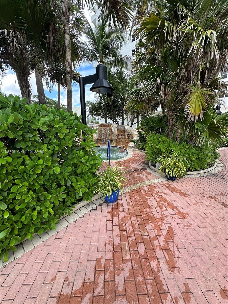 Photo of 3001 Ocean Dr  #1549, Hollywood, Florida, 33019 - 