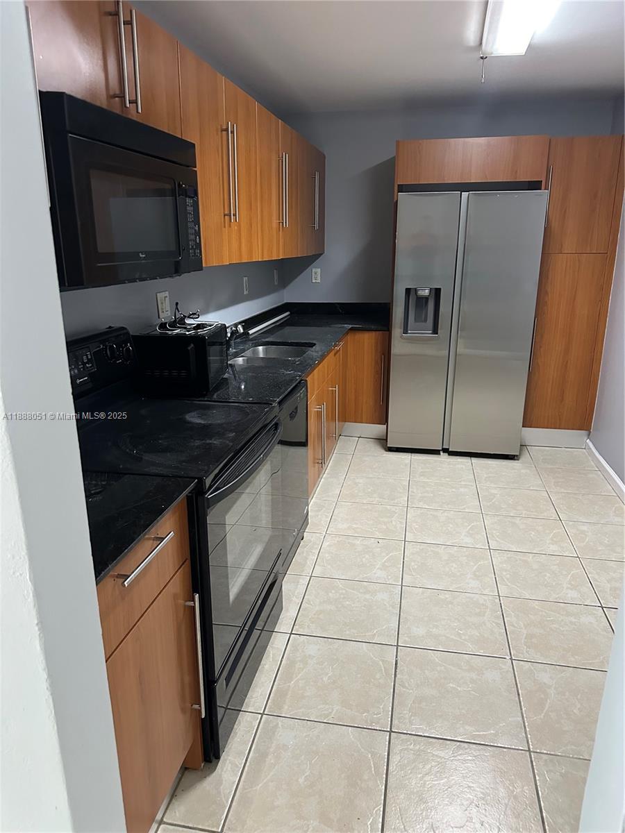 Photo of 3001 Ocean Dr  #1549, Hollywood, Florida, 33019 - 