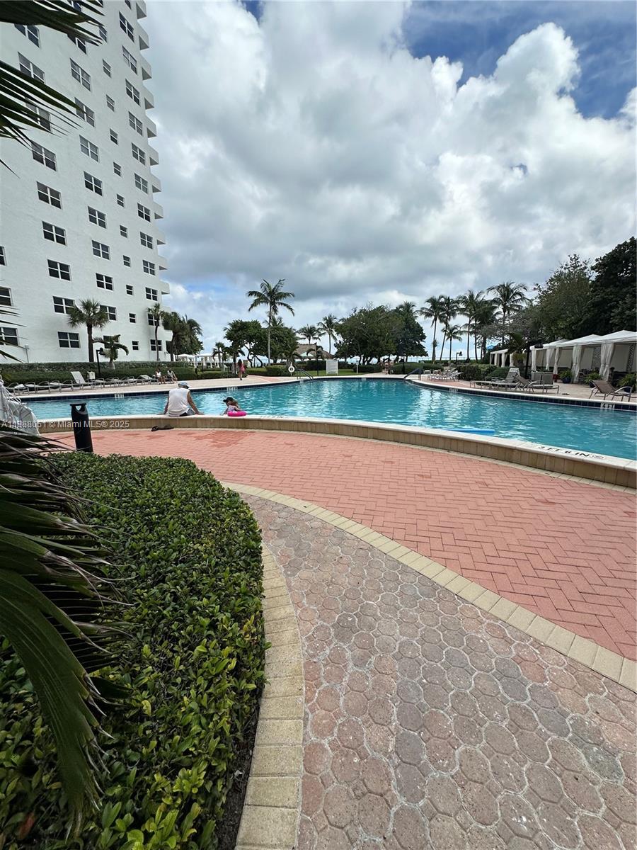 Photo of 3001 Ocean Dr  #1549, Hollywood, Florida, 33019 - 