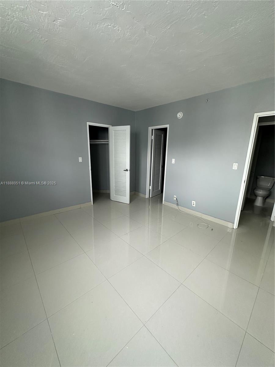 Photo of 3001 Ocean Dr  #1549, Hollywood, Florida, 33019 - 