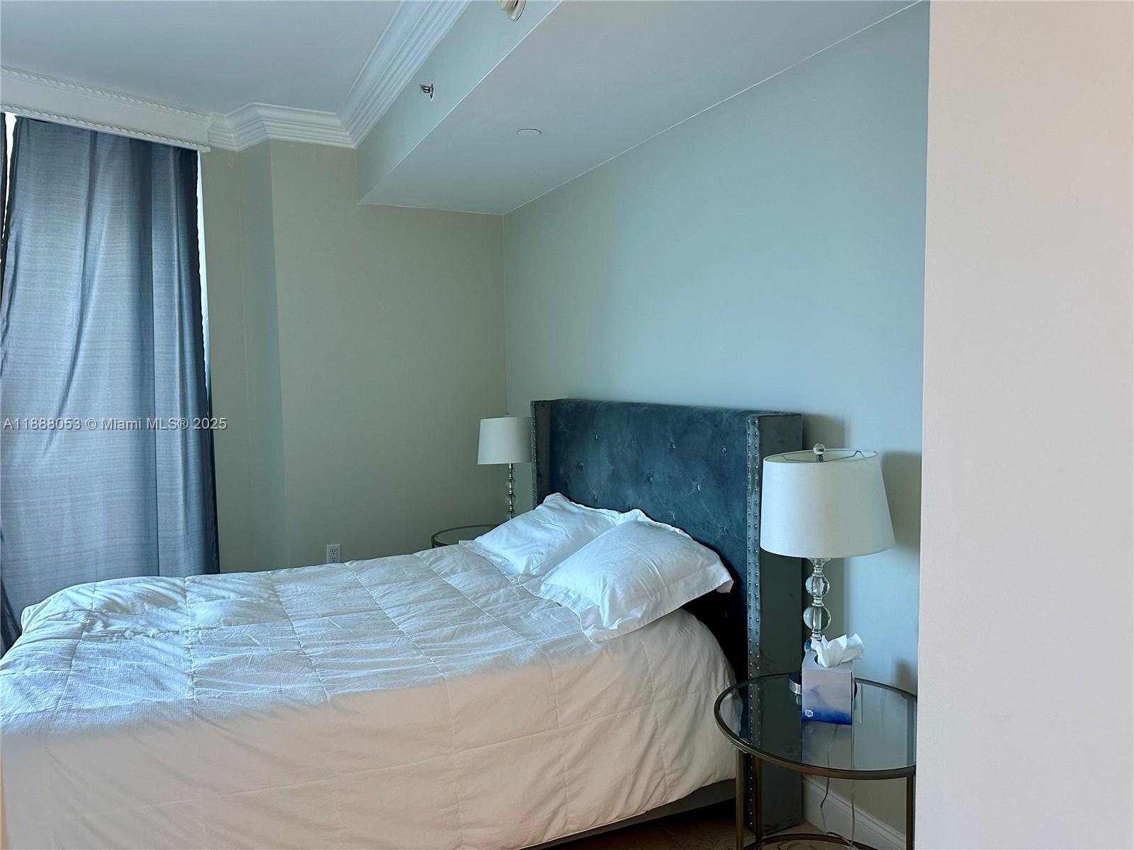 Photo of 3101 Ocean Dr  #1904, Hollywood, Florida, 33019 - 