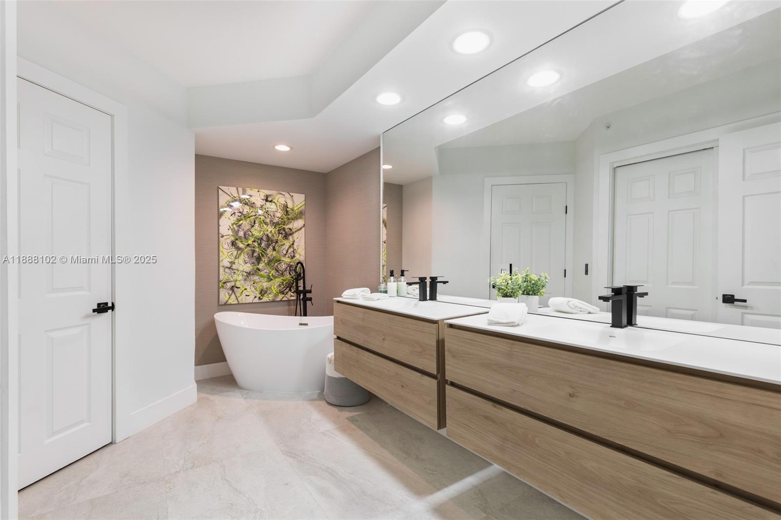Photo of 3370 Hidden Bay Dr  #409, Aventura, Florida, 33180 - 