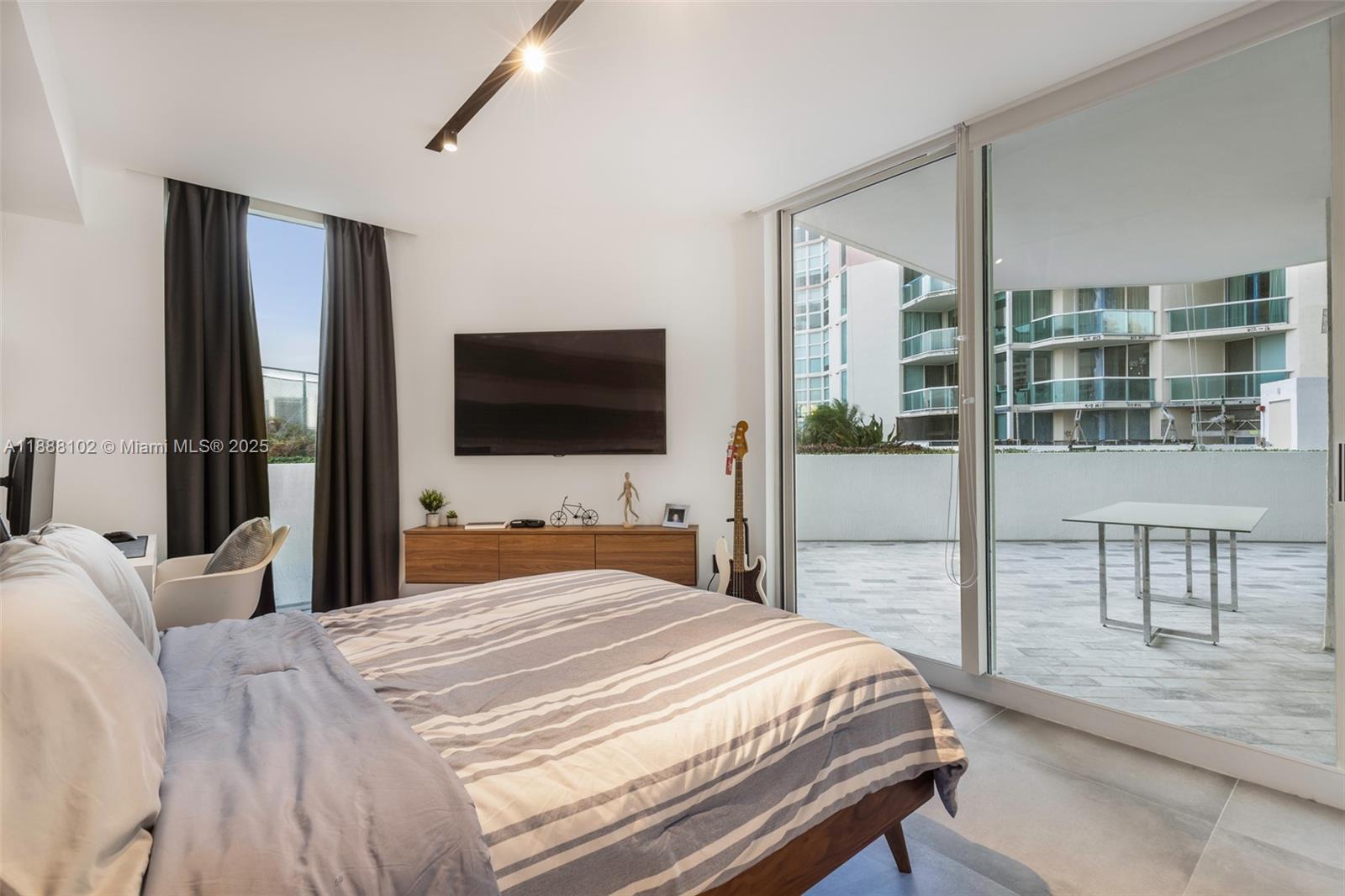 Photo of 3370 Hidden Bay Dr  #409, Aventura, Florida, 33180 - 