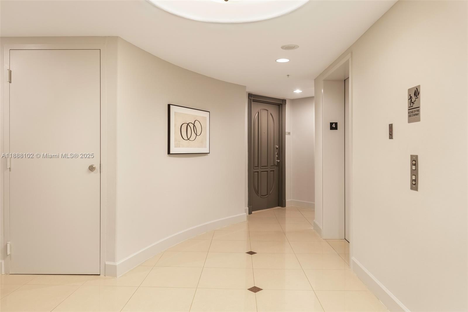 Photo of 3370 Hidden Bay Dr  #409, Aventura, Florida, 33180 - 