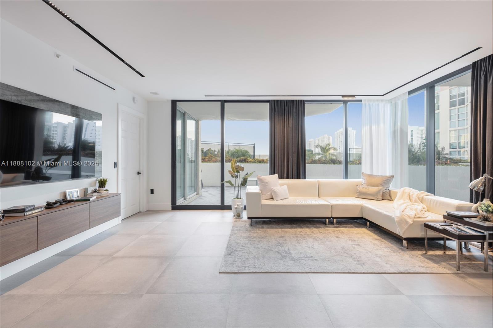 Photo of 3370 Hidden Bay Dr  #409, Aventura, Florida, 33180 - 