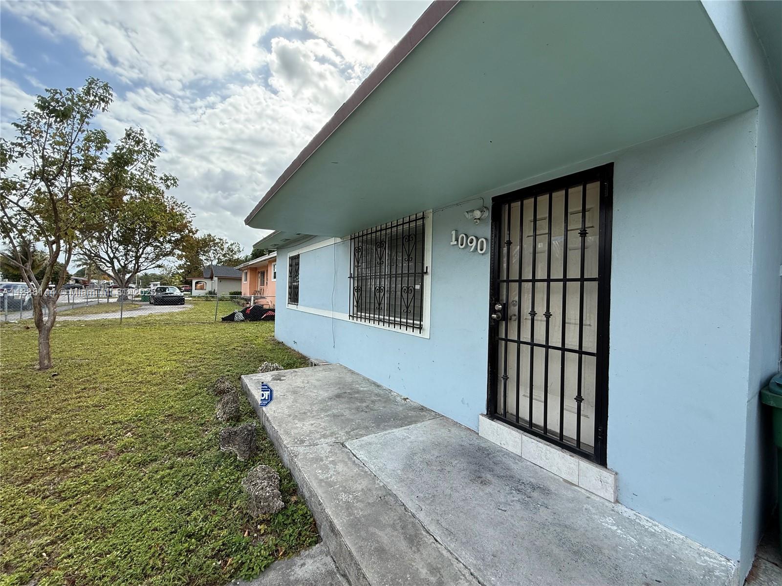   /  1590 sq. ft. $ 2025-10-01 0 Photo