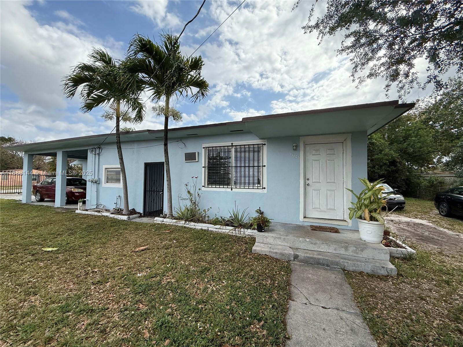   /  1590 sq. ft. $ 2025-10-01 0 Photo