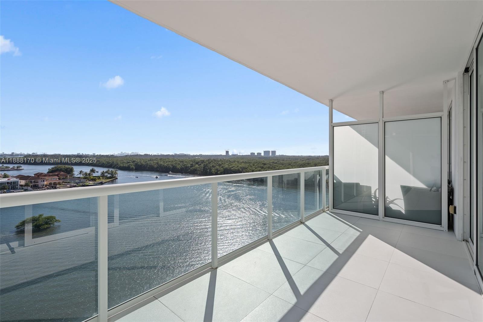 Photo of 400 Sunny Isles Blvd  #1005, Sunny Isles Beach, Florida, 33160 - 