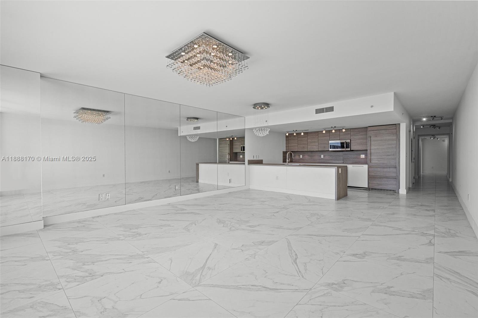 Photo of 400 Sunny Isles Blvd  #1005, Sunny Isles Beach, Florida, 33160 - 