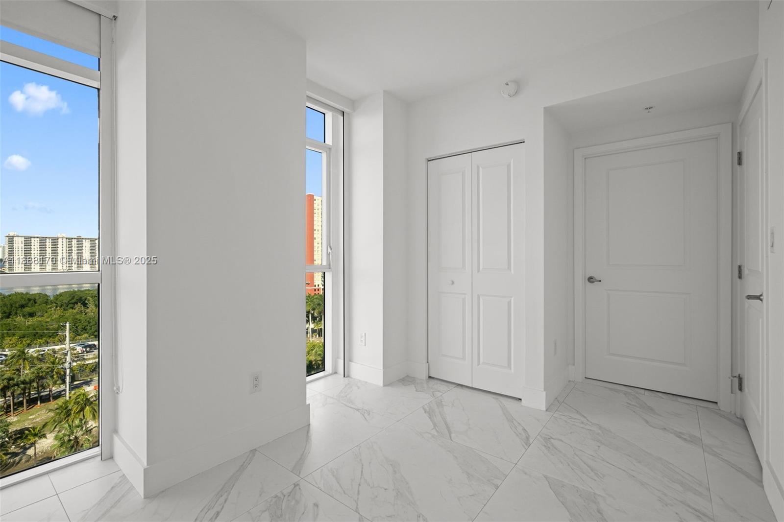 Photo of 400 Sunny Isles Blvd  #1005, Sunny Isles Beach, Florida, 33160 - 
