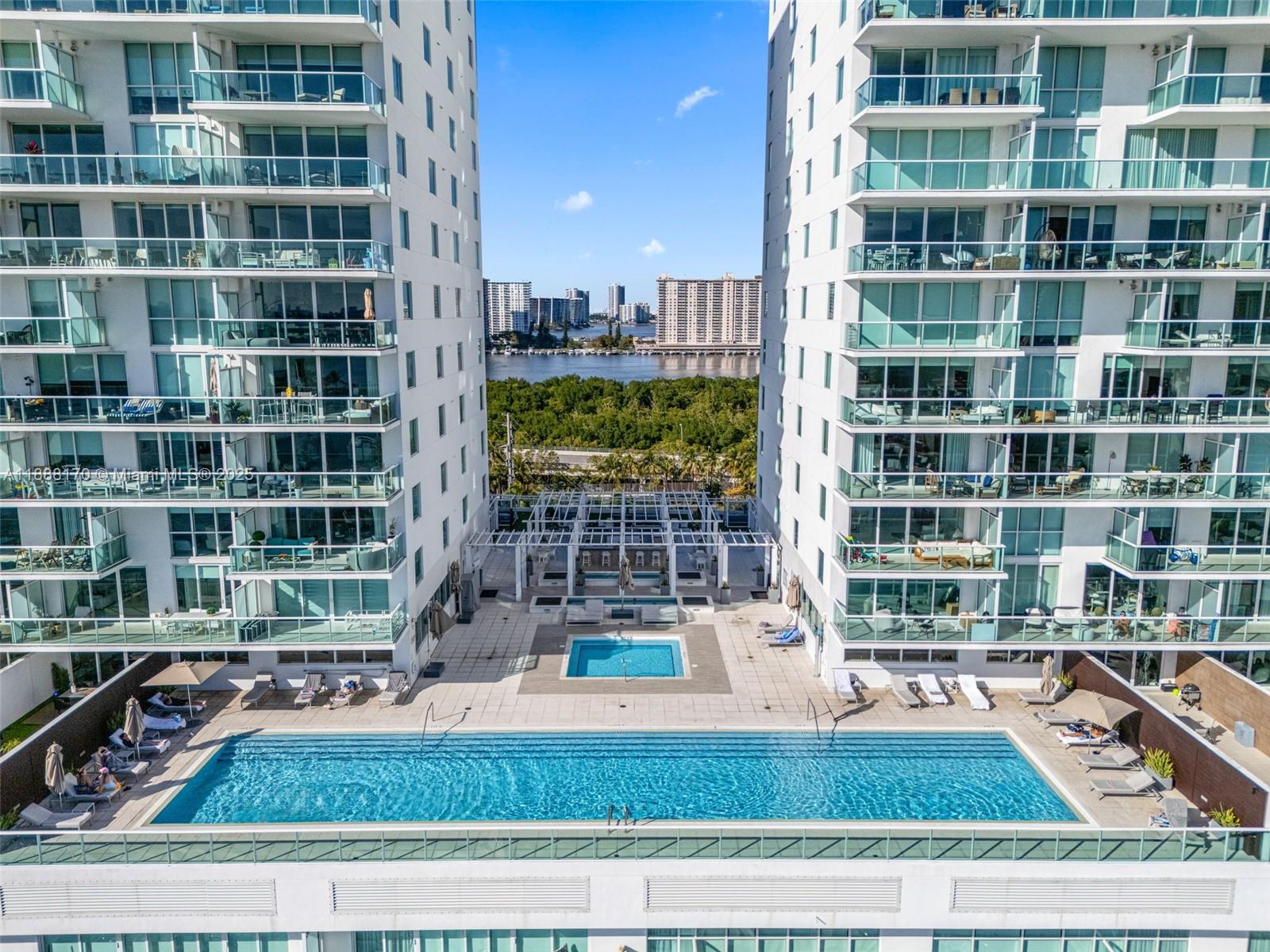 Photo of 400 Sunny Isles Blvd  #1005, Sunny Isles Beach, Florida, 33160 - 