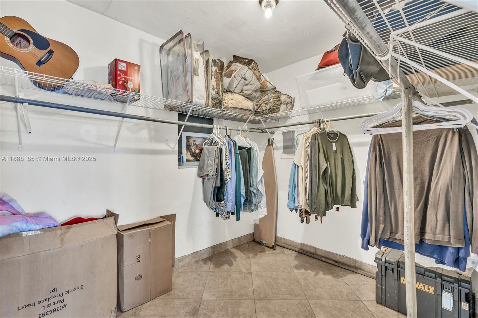 2041 3 / 3 1912 sq. ft. $ 2025-10-01 0 Photo