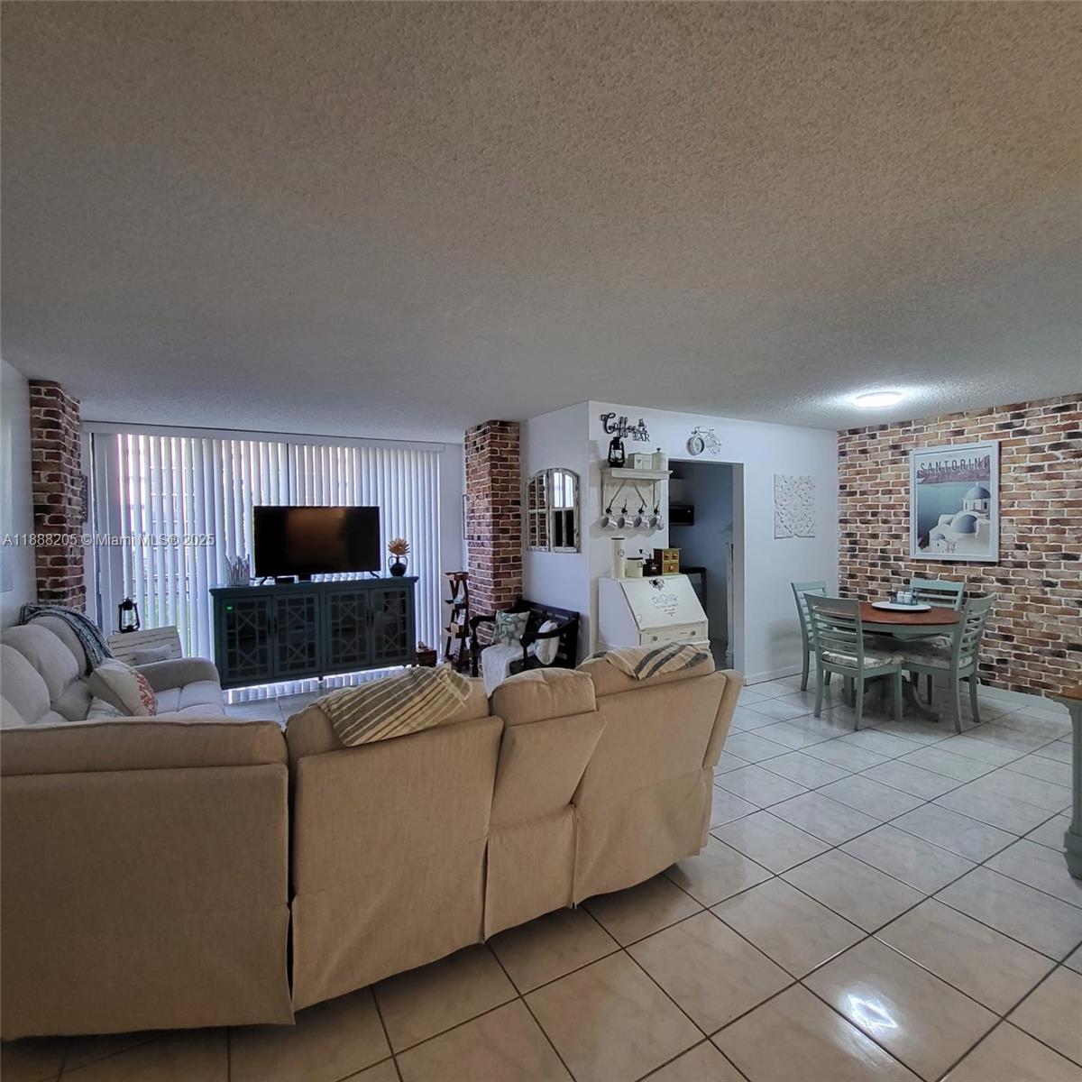 Photo of 16919 Bay Rd  #309, Sunny Isles Beach, Florida, 33160 - 