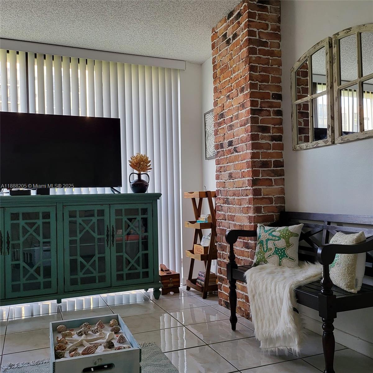 Photo of 16919 Bay Rd  #309, Sunny Isles Beach, Florida, 33160 - 