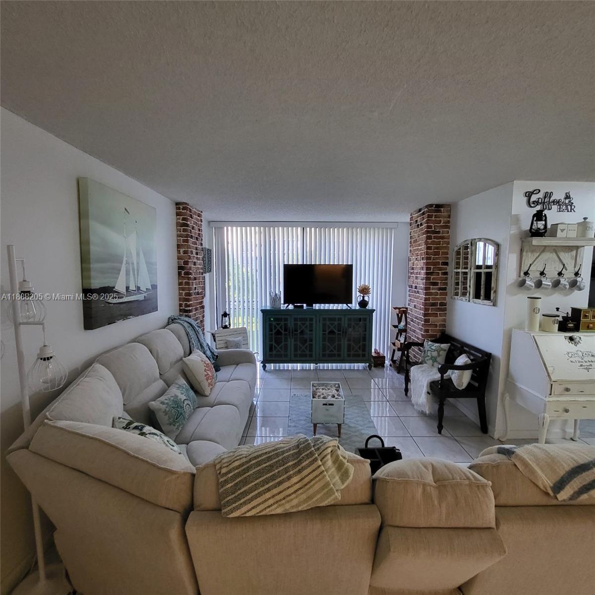 Photo of 16919 Bay Rd  #309, Sunny Isles Beach, Florida, 33160 - 