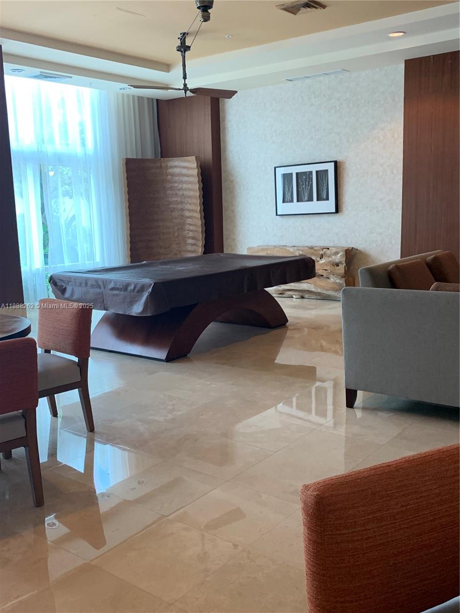 Photo of 1945 Ocean Dr  #1605, Hallandale Beach, Florida, 33009 - 