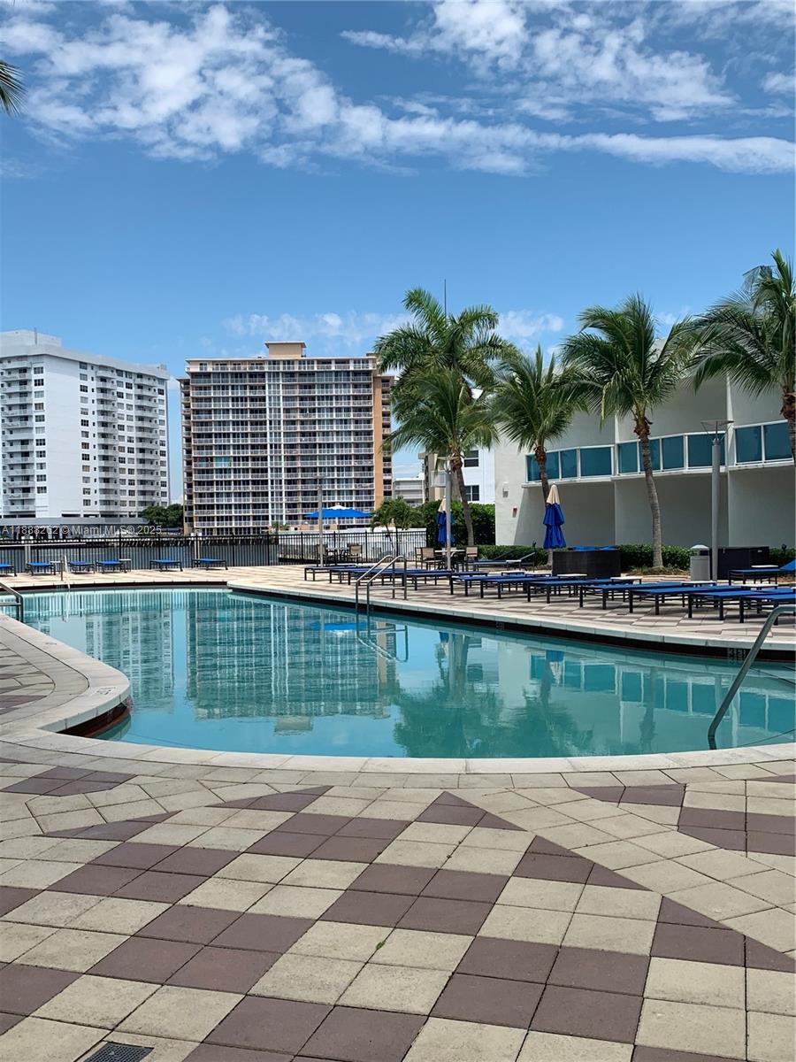 Photo of 1945 Ocean Dr  #1605, Hallandale Beach, Florida, 33009 - 