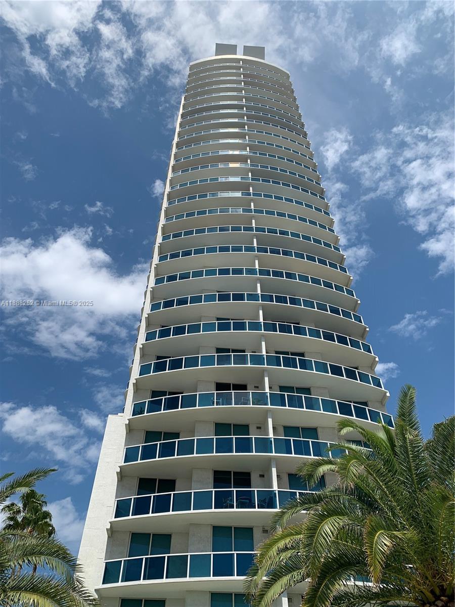 Photo of 1945 Ocean Dr  #1605, Hallandale Beach, Florida, 33009 - 