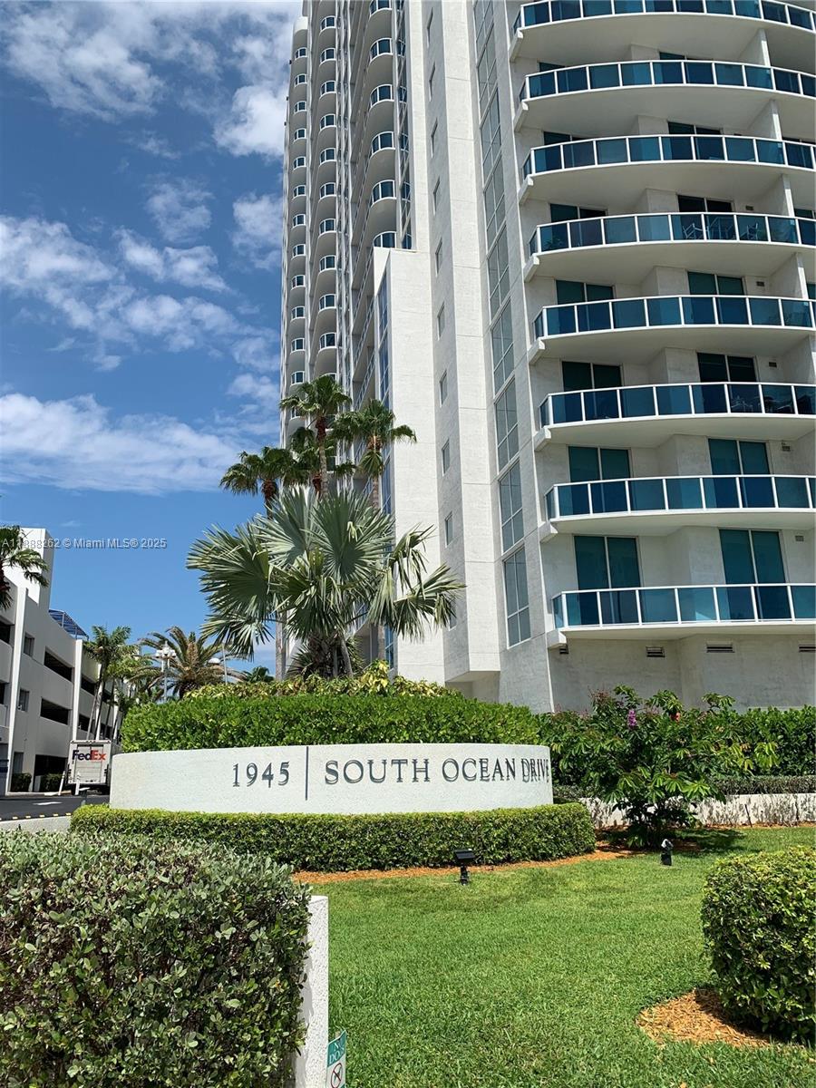 Photo of 1945 Ocean Dr  #1605, Hallandale Beach, Florida, 33009 - 