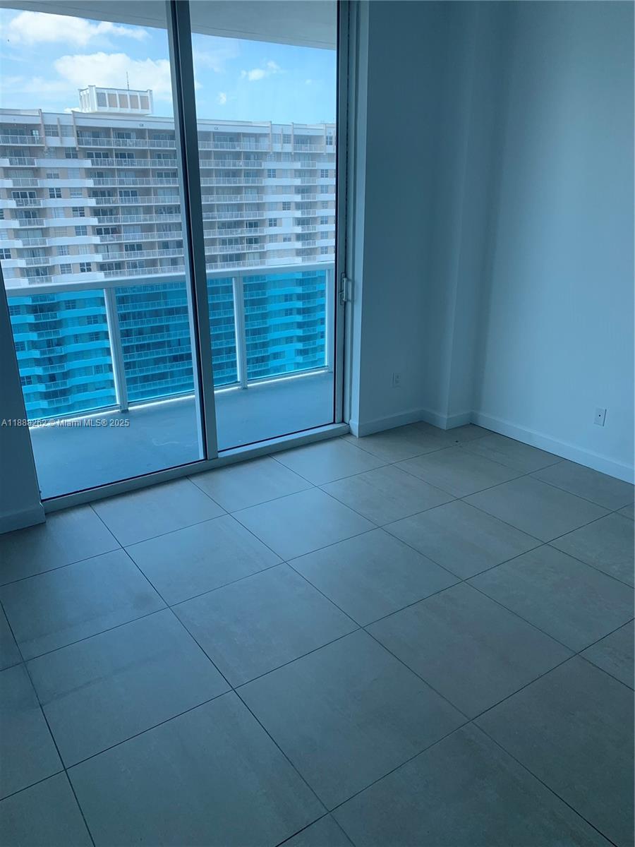 Photo of 1945 Ocean Dr  #1605, Hallandale Beach, Florida, 33009 - 